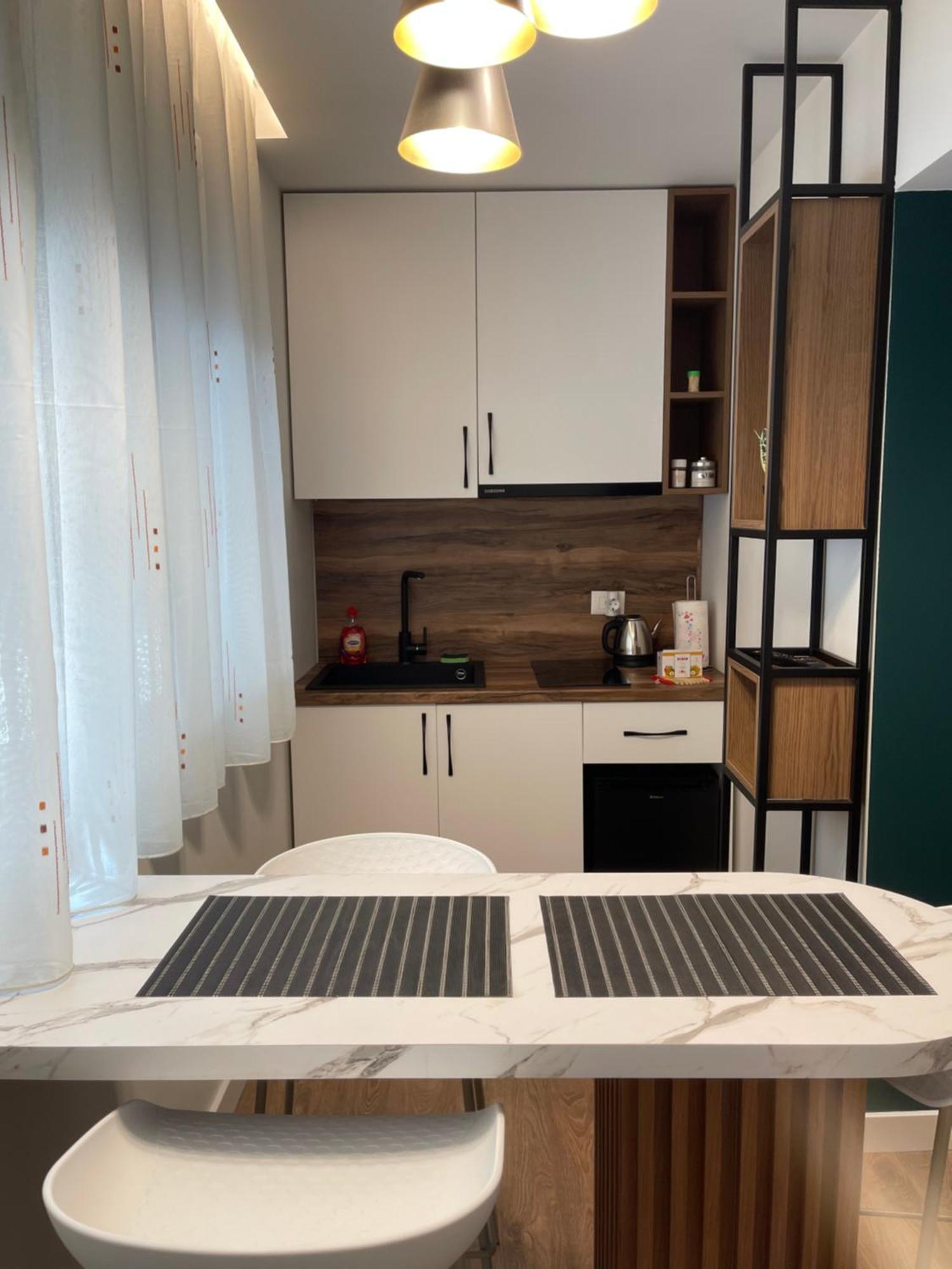 Downtown Studio Apartments ติรานา ภายนอก รูปภาพ